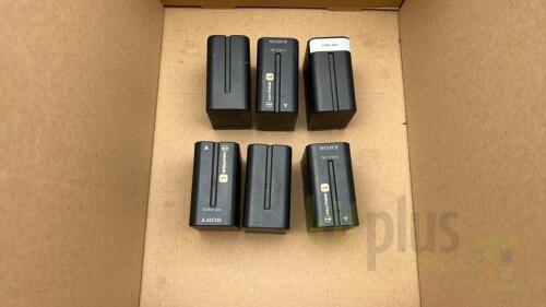 6 X NPF 970 BATTERIES