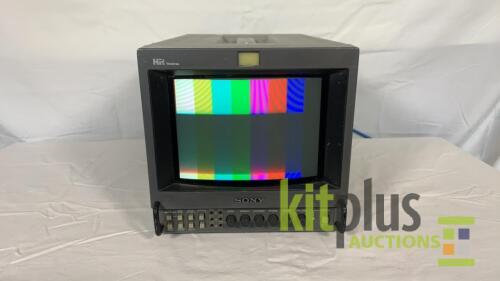 Sony PVM-9045QM, 9 inch CRT monitor 16:9/4:3 switchable.