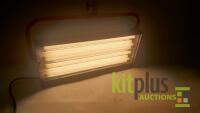 Photon Beard Highlight Flourescent Tube Light - 6