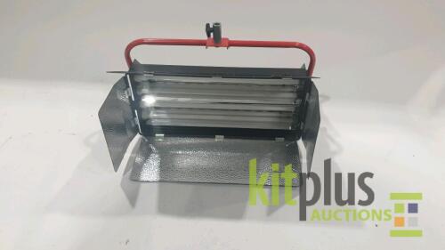 Photon Beard Highlight Flourescent Tube Light
