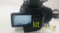 Canon EOS C100 - 9