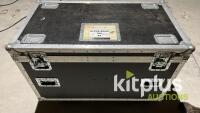 CLAY PAKY Alphabeam 300 head (Qty1) in a single flight case. - 11