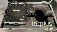 (Qty2) 700W MSR VARI-LITE VL2000 Spot in dual flight case. - 9