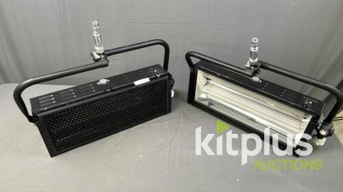 Desisti 4601.110 + 5402.503 (DE-LUX 230V 2x55W (tot. 110W) P.O. DMX Base light [Qty 2]
