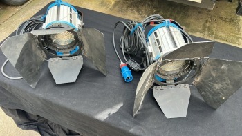 2x Arri 1000plus light units