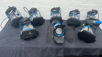 8 x Arri 650plus lighting units.