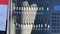 Phillips Strand 250ML lighting desk in flight case - 5