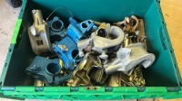 Box of various scaffolding clamps, circa 12x
