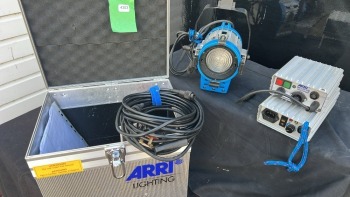 Arri compact 125 light with ballast and dimmer unit, cables