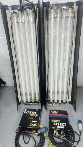 2x Kino 4ft FIX 4804 light Kit with 2x ballasts with tubes shown
