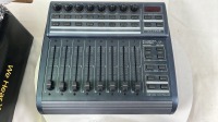 Behringer B-Control Fader BCF 2000 - 2