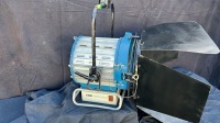 ARRI Arnold & Richter 1200W light unit with ballast and header lead