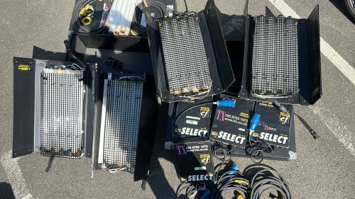 Kino flow FIX/4804-2404series kit containing 4x lights and 4x ballasts.