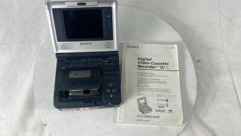 Sony GV-D1000E (PAL) DV Recorder and Manual