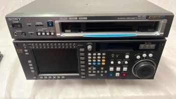 SRW-5800/2 HDCAM Studio Recorder VTR with flight case (Faulty - engineer report supplied)