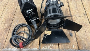 1x Sachtler SUNGUN Head 270HMI, with 1x mains ballast - not in case