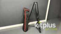 Manfrotto 546B w/off ground spreader & bag - 4