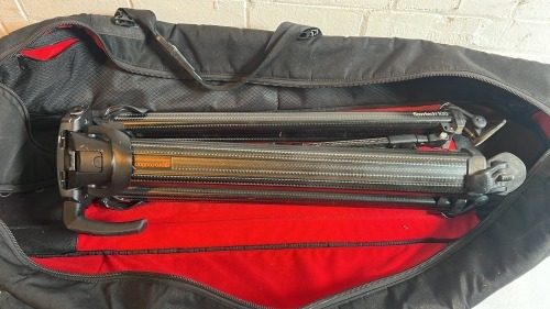 Vinten Flowtech 75 tripod - O'connor bag