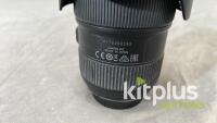 Canon 24-70mm (FF) F2.8, EF (FT: 82mm) - 2
