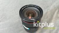 Canon 24-70mm (FF) F2.8, EF (FT: 82mm) - 3