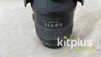 Canon 24-70mm (FF) F2.8, EF (FT: 82mm) - 2
