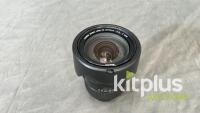 Canon 24-70mm (FF) F2.8, EF (FT: 82mm) - 3