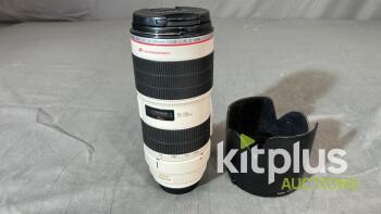 Canon 70-200mm, USM II, IS (FF) F2.8, EF (FT: 77mm)