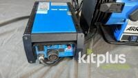 ARRI M8 800W HMI Daylight Light with ARRI M8 ballast - 6