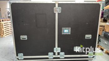 VERY Large Flight Case on wheels W140cm X H170cm X L220cm