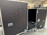 VERY Large Flight Case on wheels W140cm X H170cm X L220cm - 9