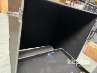 VERY Large Flight Case on wheels W140cm X H170cm X L220cm - 10
