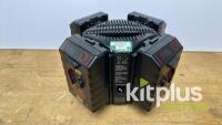 PAG Quad Charger w/4x 150WhV-Lock Batteries - 2